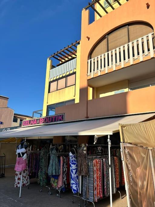 Appartement Bord De Mer Le Barcarès Exterior foto